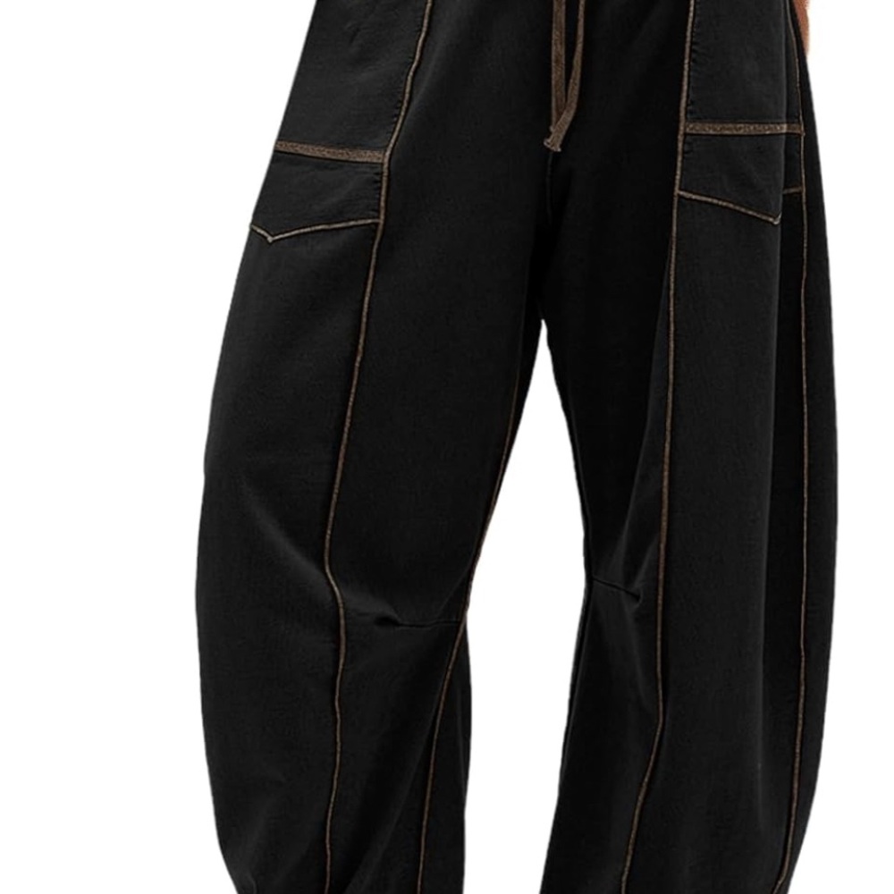 Black barrel sweats with Contrast Stitching